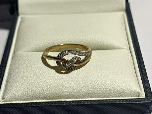 Ernest jones 9ct yellow gold - jones,