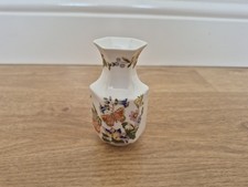 Beautiful Aynsley Fine English