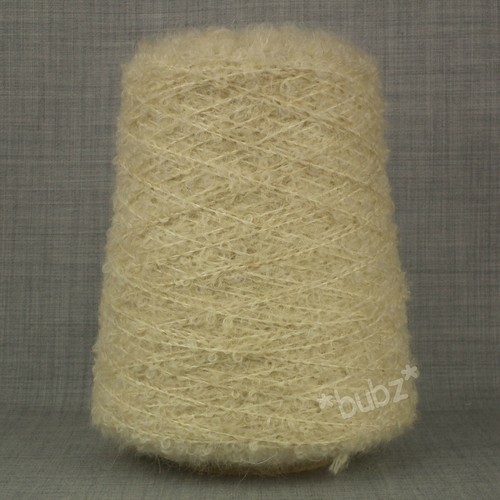 Soft mohair loop - soft, ivory