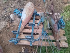 Ransomes MG crawler implements toolbar potato ridger lifter