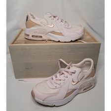 Nike- Women's Air Max Excee