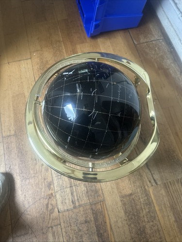 Bin gemstone globe stone - bin,