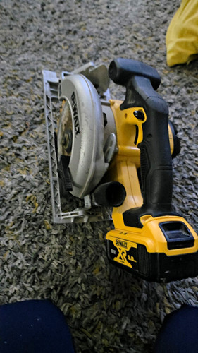 Dewalt 18v ion cordless - 18v, li-ion