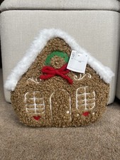 TK MAXX HOMESENSE COSY PLUSH CHRISTMAS GINGERBREAD ICED HOUSE CUSHION