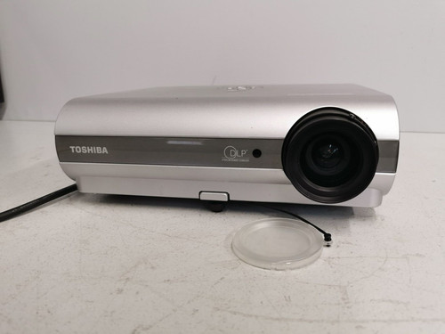 Toshiba tdp t30 data projector - tdp-t30,
