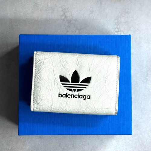 Balenciaga adidas trefoil - x,
