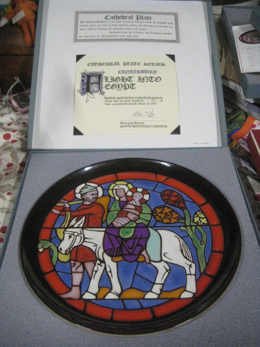 Boxed poole pottery - poole,