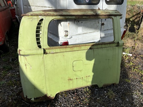 Bay window type campervan - vw,