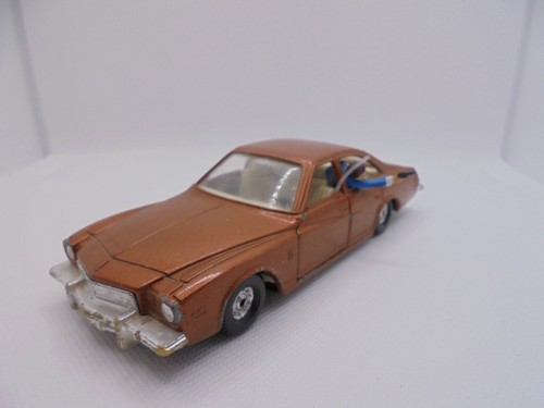 Corgi 290 buick regal - -,