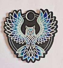 B9 - FLYING OWL - Embroidery Iron On / Sew On Patch For DIY Clothing