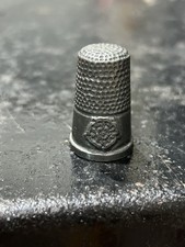 Vintage Pewter Thimble Tudor