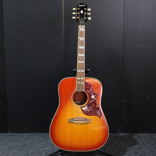 Epiphone inspired gibson - by,
