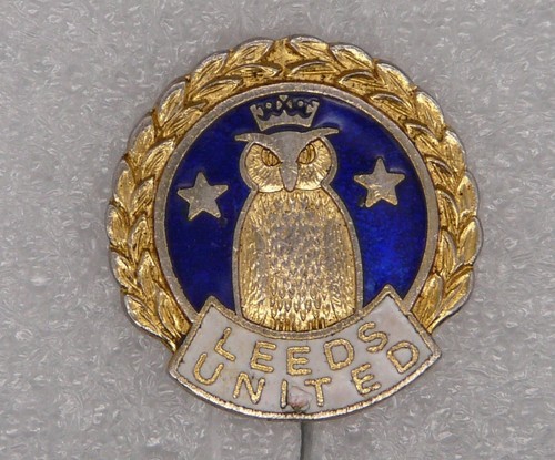 Leeds united enamel pin - united,