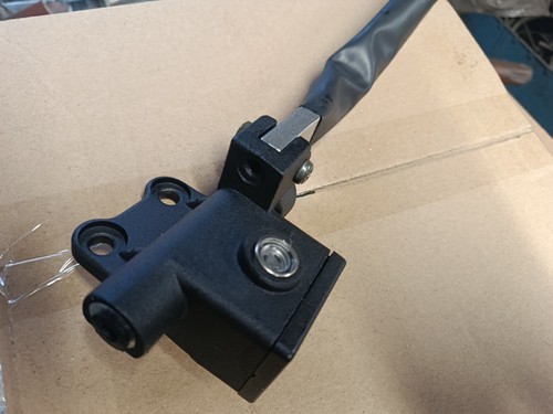 Brake master cylinder for - brake,