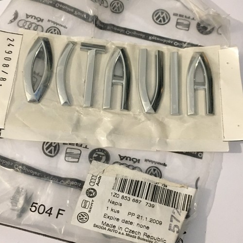Genuine logo octavia emblem - genuine,