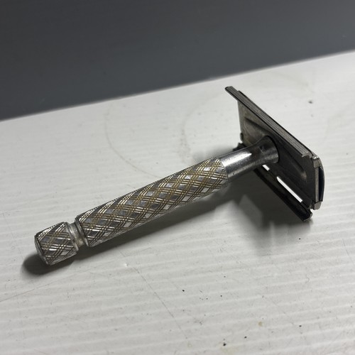 Vintage gillette tech razor - tech,