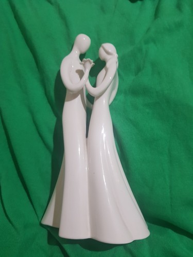 Mint cond circle love - cond,