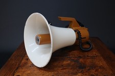 TOA ER-67 Megaphone Loud