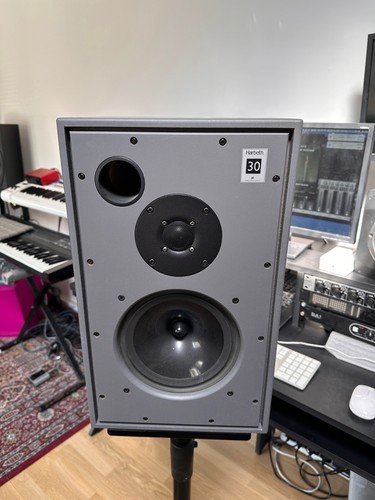 Harbeth m30 speaker - speaker, in