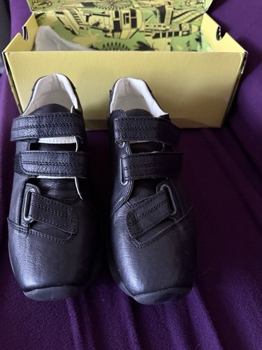 Fly size brand new - fly,