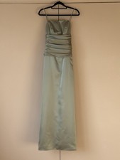 The Dessy Group Sage Light