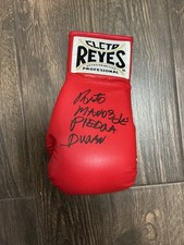 BEAUTIFUL ROBERTO DURAN SIGNED INSCRIPTION CLETO REYES BOXING GLOVE