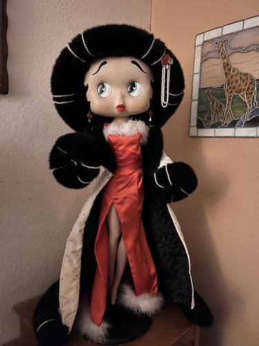 Betty boop figurine large - betty,