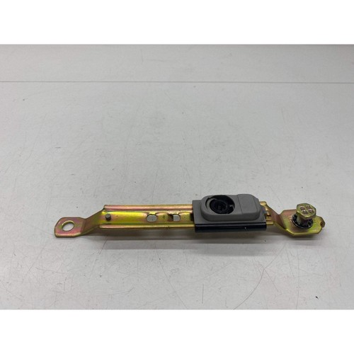 Mitsubishi evolution seat belt - mitsubishi,
