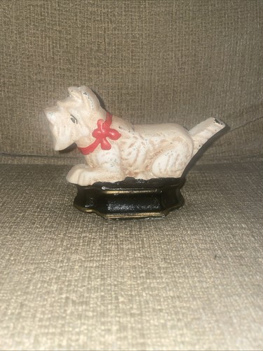 Vintage cast iron scottie dog - cast,