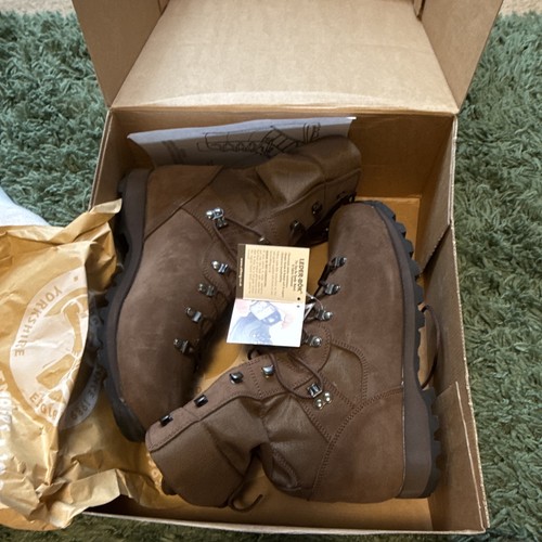 Altberg desert microlite men - desert,