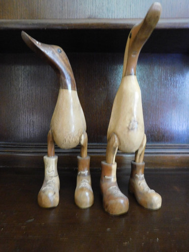 Pair rustic wooden 20cm - a,