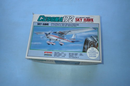 Arii cessna sky hawk - arii, 1/72
