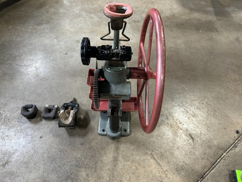 Vintage cobler tool auto - vintage, soler