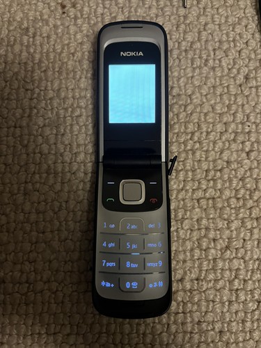 Nokia 2720e retro folding - nokia,