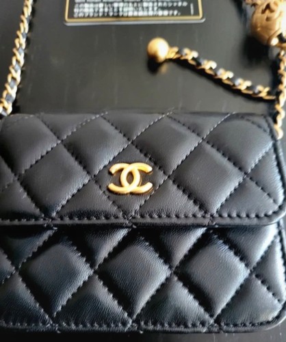 Chanel pearl crush wallet - chanel,