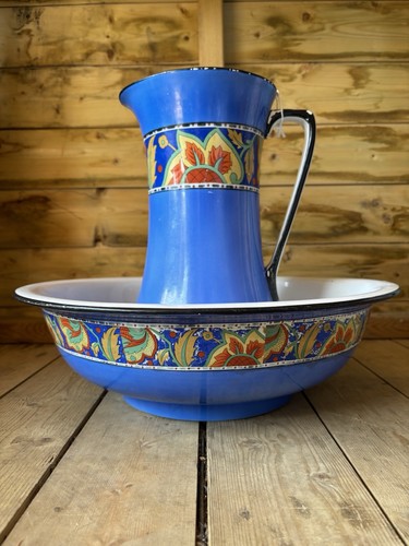 Large pottery pitcher wash - large,
