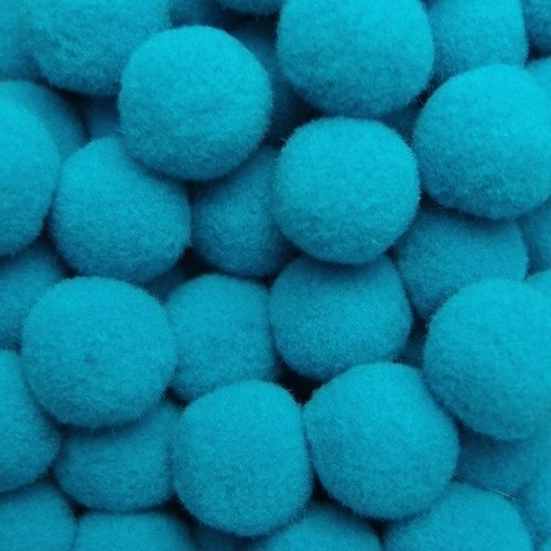 Large jumbo pom trim - large,