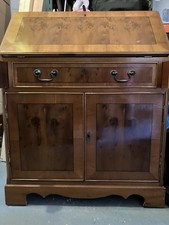 1980’s Reproduction Yew