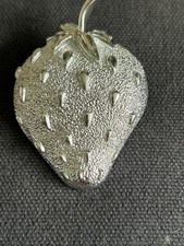 Sarah Coventry brooch