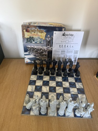 Harry potter wizard - wizard, chess