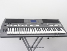 Yamaha PSR s670 - 61 Key Workstation Keyboard + 1 Year Warranty
