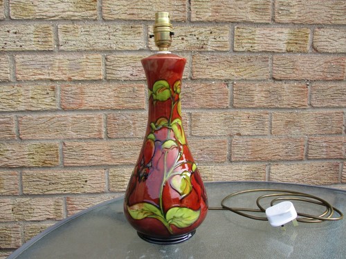 Moorcroft lovely flambe - ,