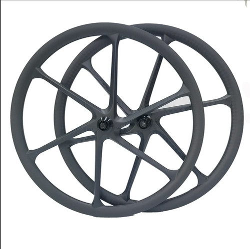 700c carbon fiber - 700c, spokes