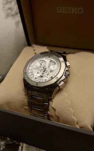 Seiko chronograph titanium - seiko,