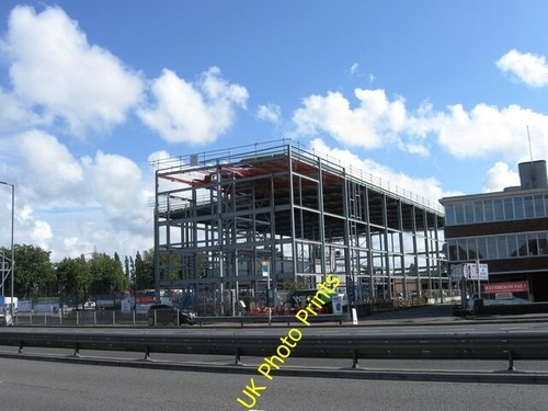 Photo 6x4 new steel frame - photo,