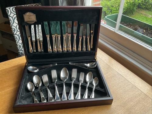 Beautiful piece canteen of - beautiful,