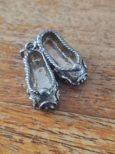 Vintage solid silver ornate - solid,