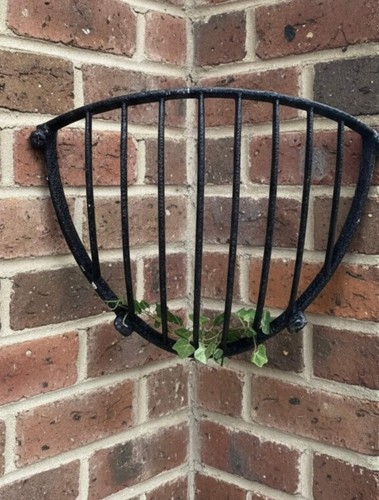 Cast iron large corner wall