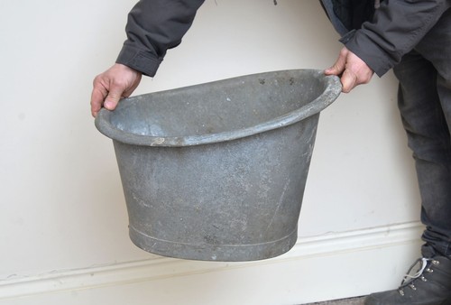 Vintage old baby - , bath