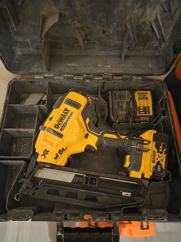 Dewalt dcn660 18v with - dewalt,